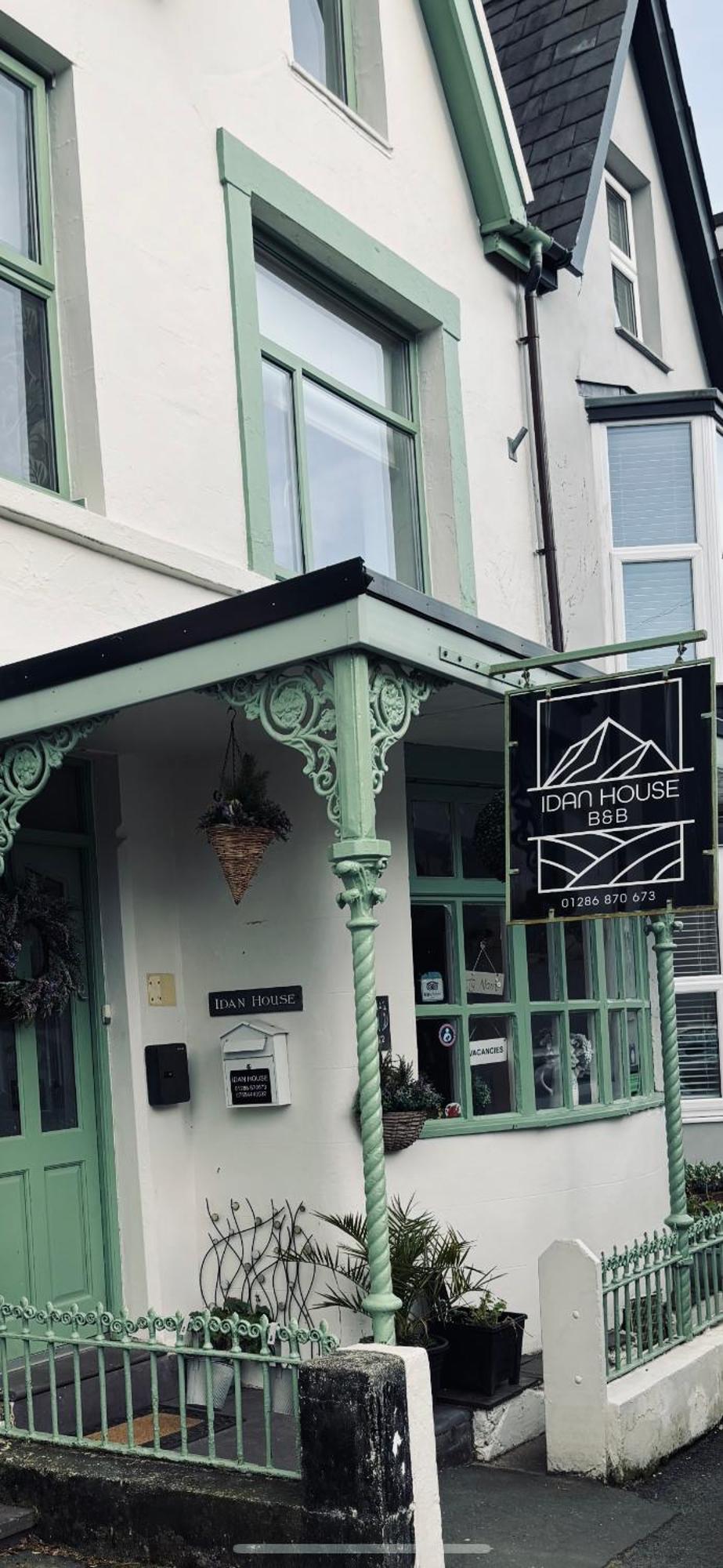 란베리스 Idan House B&B 외부 사진